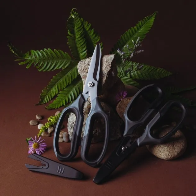 Arsenal Multi Function Scissors Dusty Rose