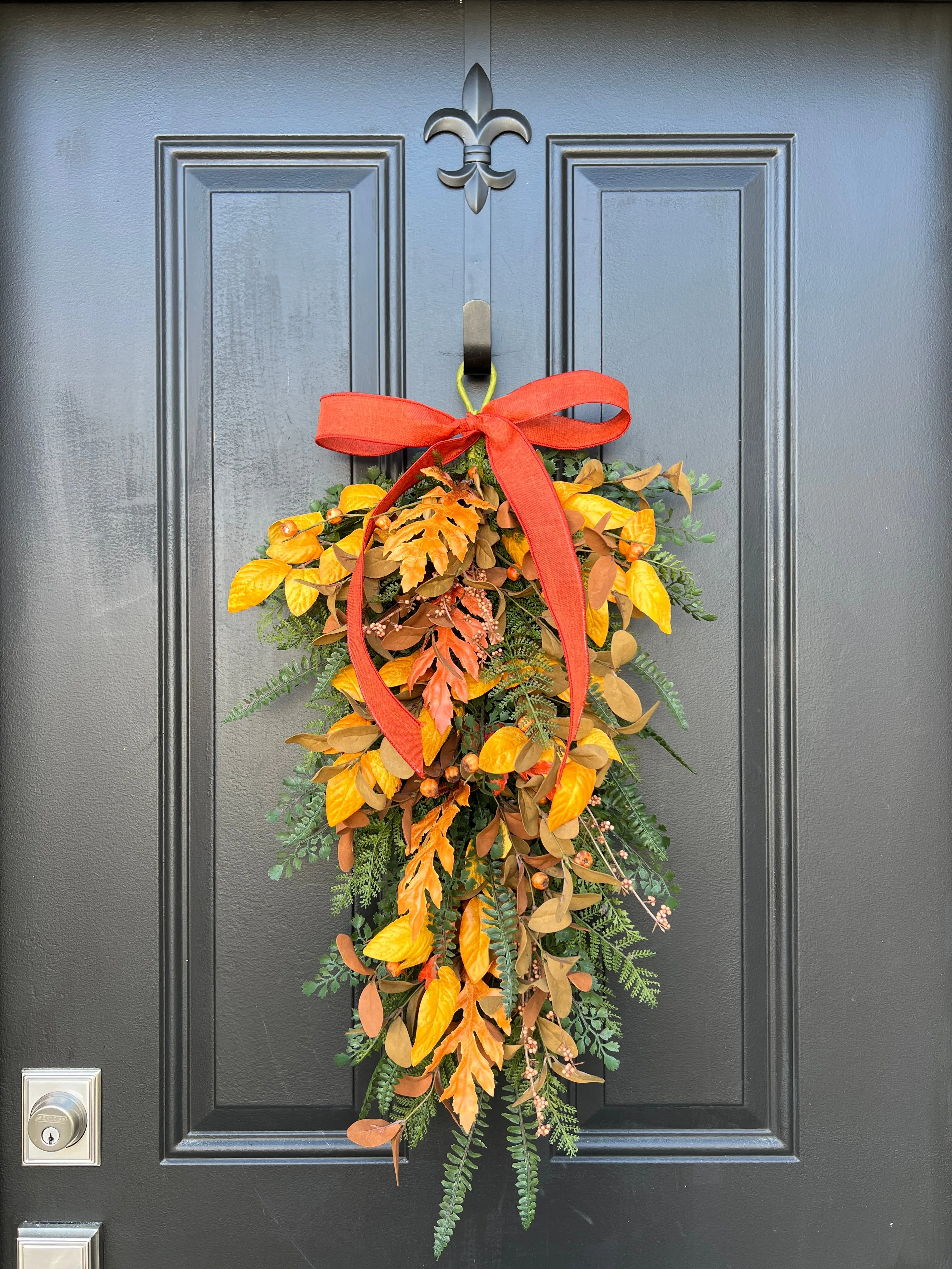 Golden Leaf Fall Teardrop Swag with Linen Ribbon